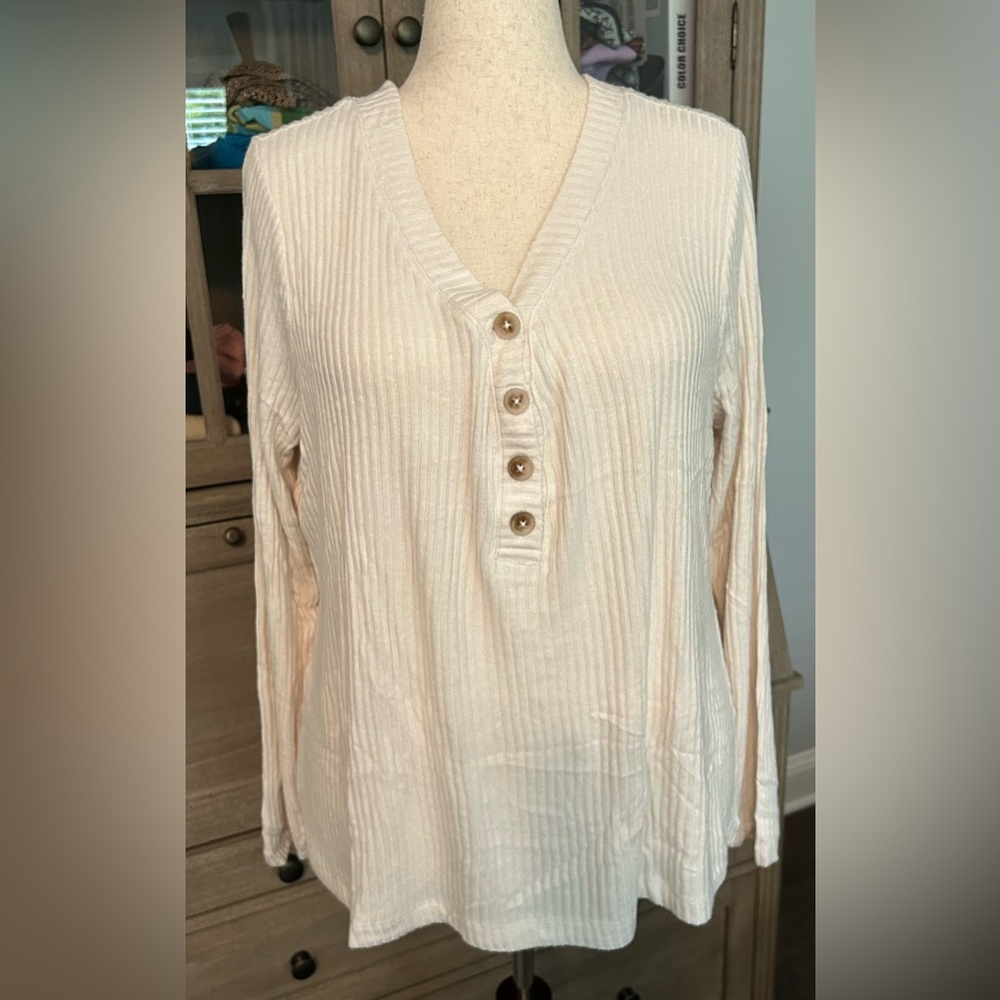 NWOT Loft off white Rib knit long sleeve Henley top- 16/18W